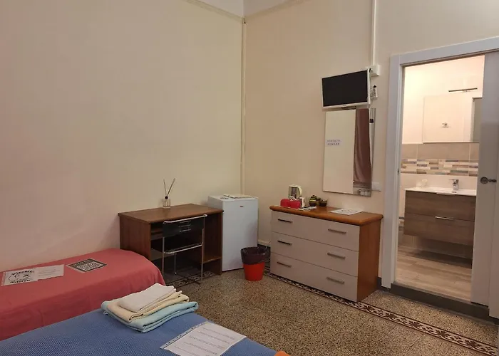 Erika Гостьовий будинок Ла-Спеція