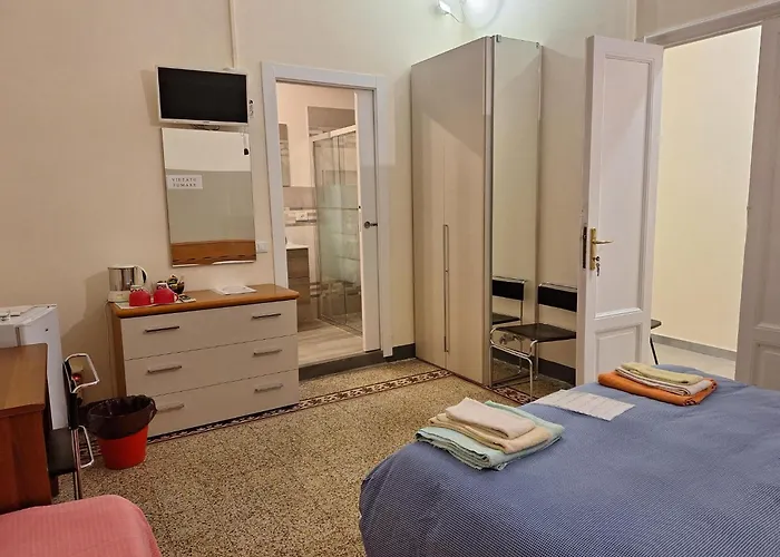 埃里卡旅馆 3* 斯培西亚