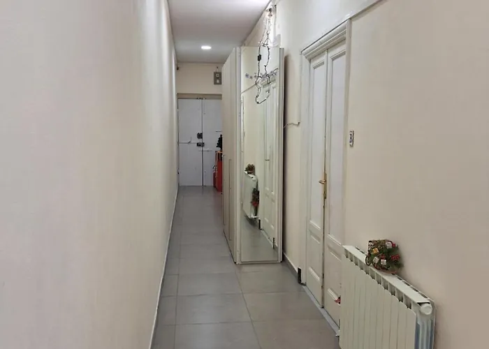 Erika Гостьовий будинок Ла-Спеція