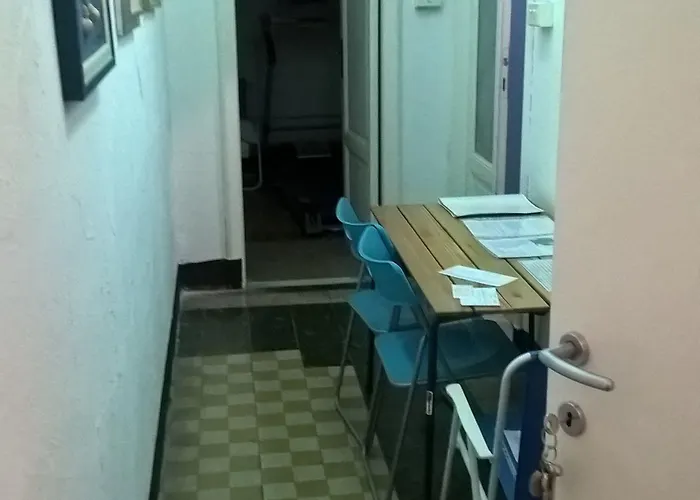 Erika Гостьовий будинок Ла-Спеція